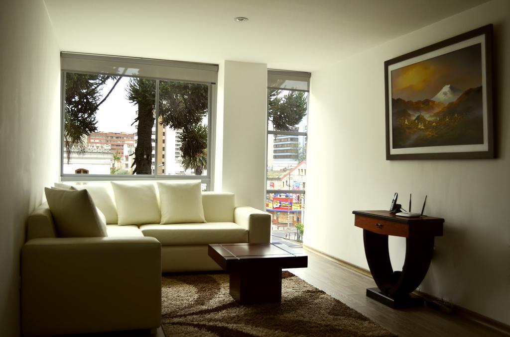 Itsahome Apartments - Torre Seis Quito Phòng bức ảnh
