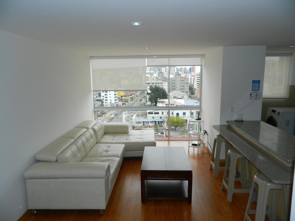 Itsahome Apartments - Torre Seis Quito Phòng bức ảnh