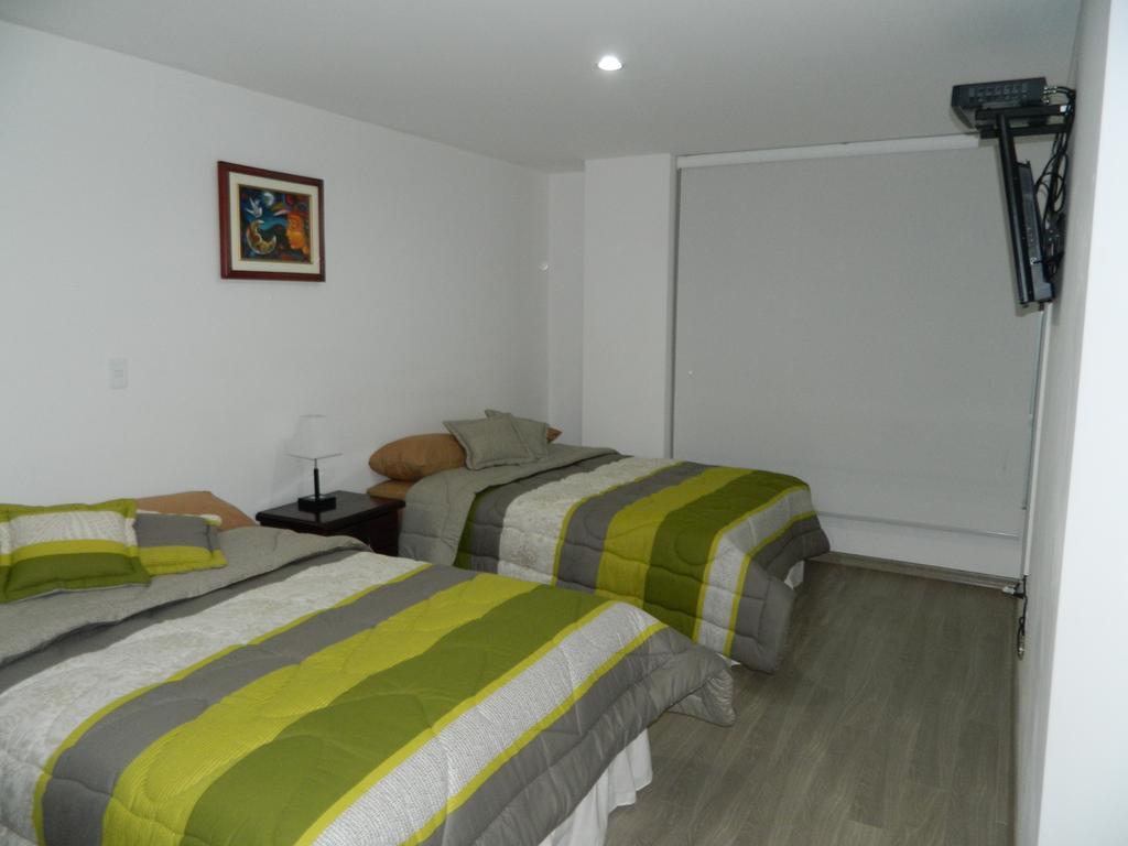 Itsahome Apartments - Torre Seis Quito Phòng bức ảnh